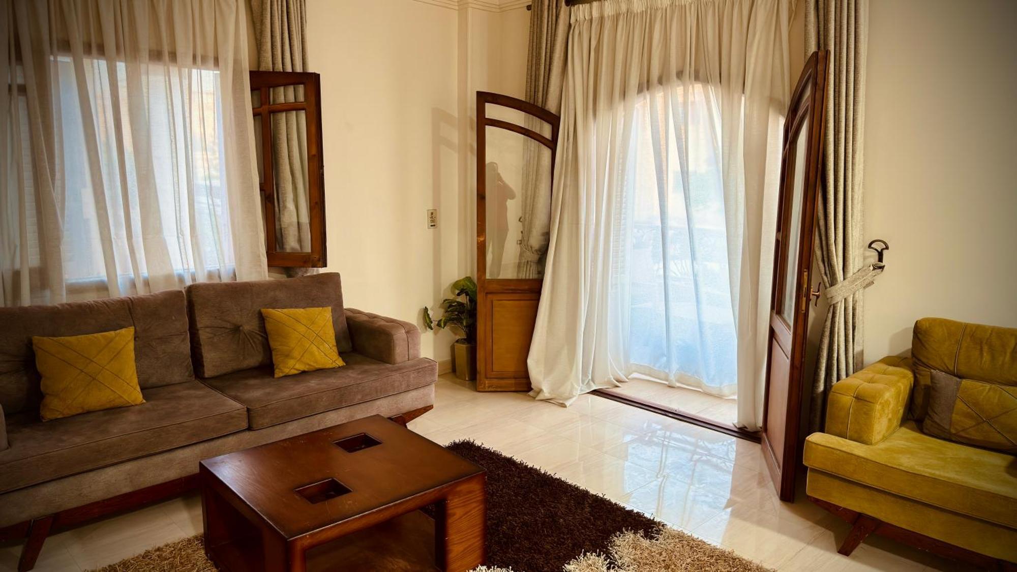 Elegant 3 In Private In New Appartamento Il Cairo